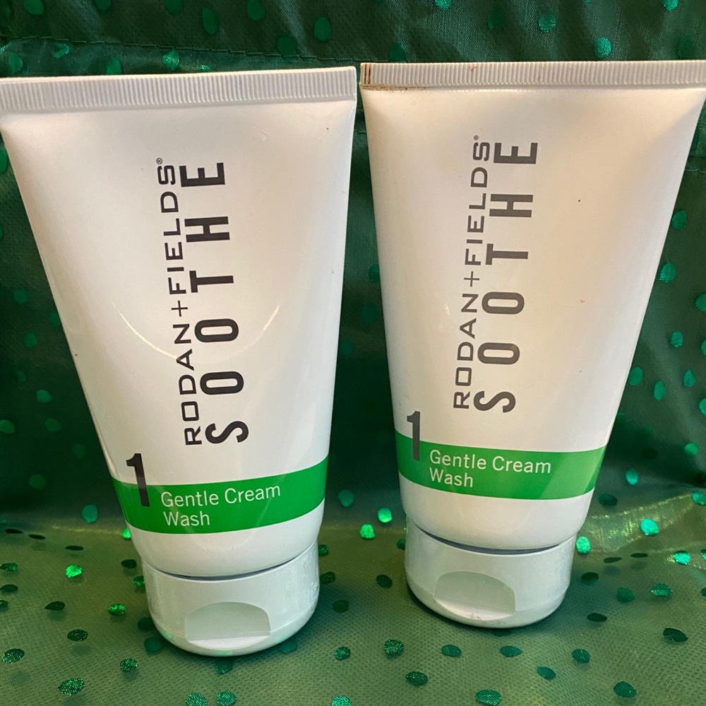 Rodan + Fields Soothe Gentle Cream Wash